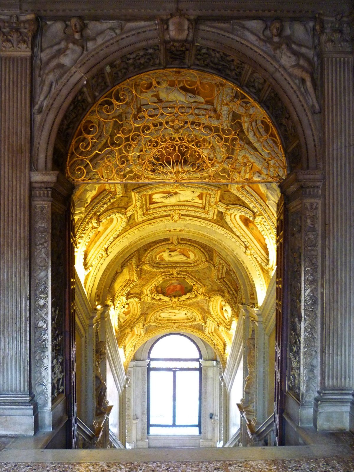 Gilded ceiling over the Golden Staircase